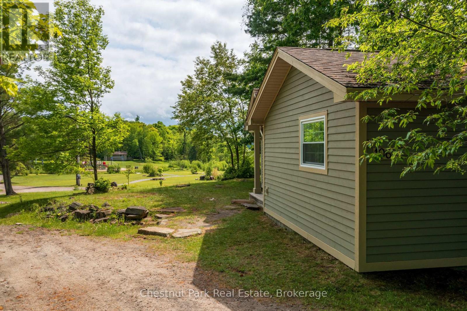 106-7 - 1052 Rat Bay Road, Lake Of Bays, Ontario  P1H 2J6 - Photo 2 - X13607386