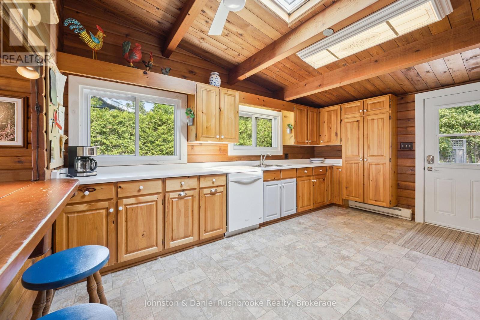 1046 Golden Point Road W, Bracebridge, Ontario  P1L 1W8 - Photo 17 - X13607594