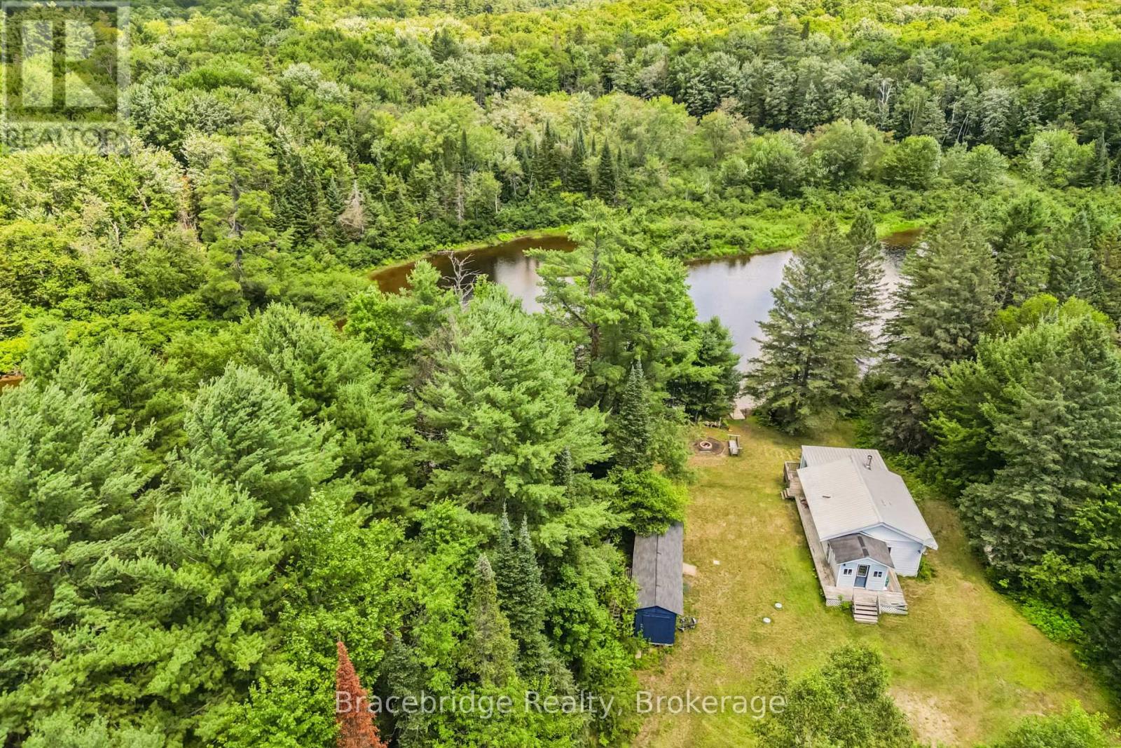 1100 Colony Road, Bracebridge, Ontario  P1L 1X3 - Photo 1 - X13609698