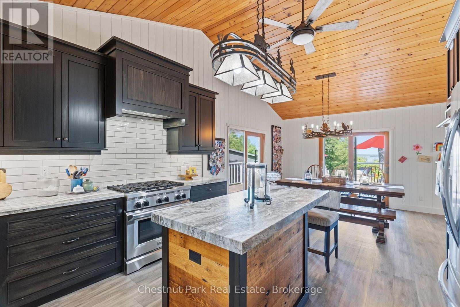 2488 Falkenburg Road, Muskoka Lakes, Ontario P0B 1J0 - Photo 11 - X13610798