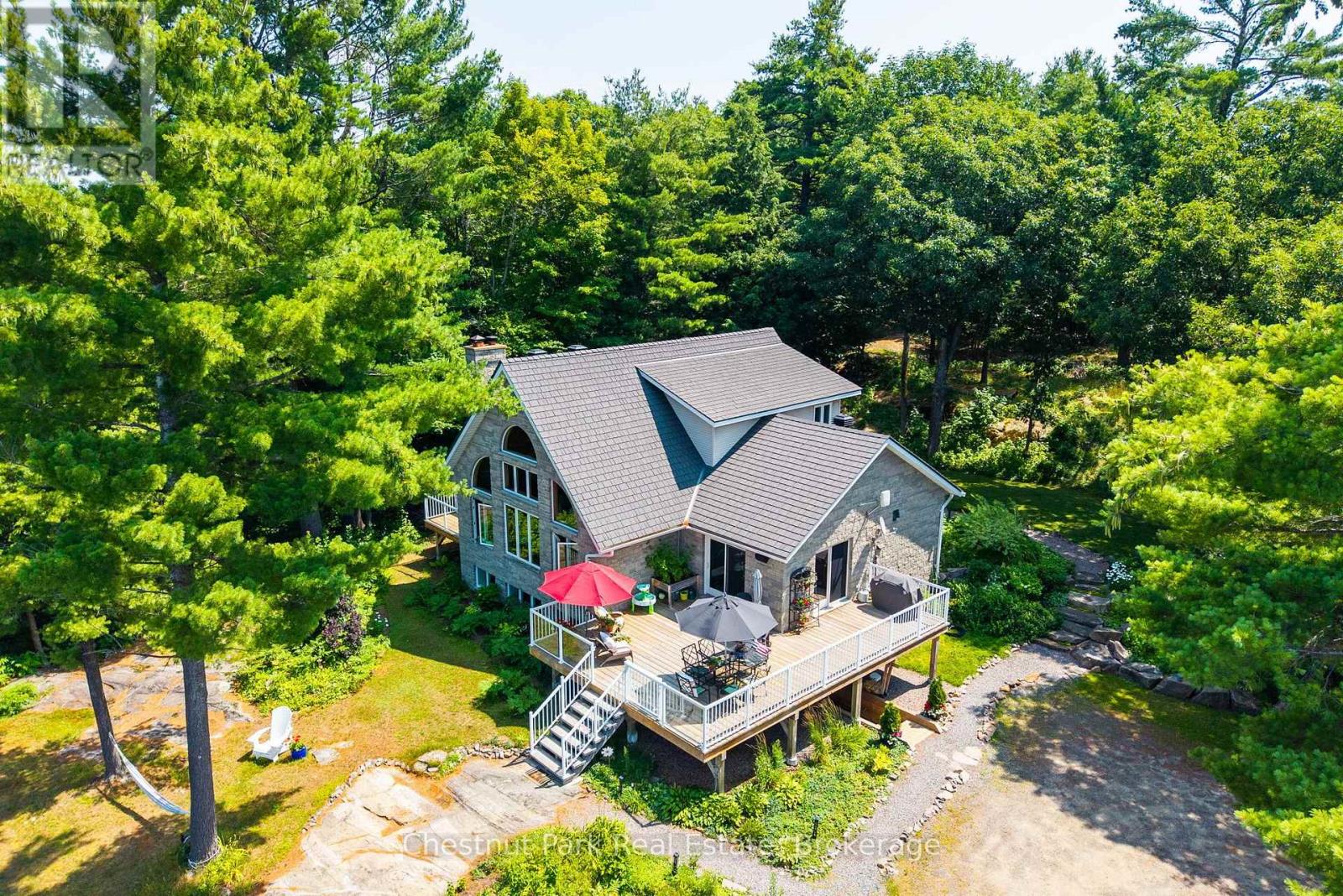 2488 Falkenburg Road, Muskoka Lakes, Ontario P0B 1J0 - Photo 2 - X13610798