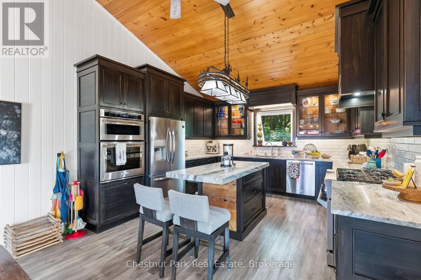2488 Falkenburg Road, Muskoka Lakes, Ontario P0B 1J0 - Photo 8 - X13610798