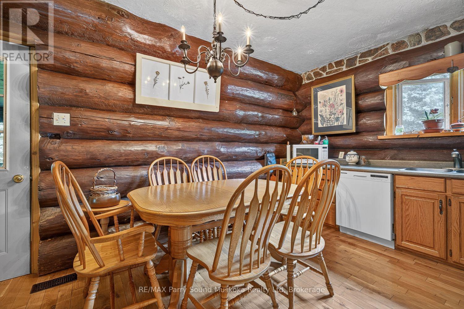 1011 Orange Lodge Road, Muskoka Lakes, Ontario  P0C 1H0 - Photo 10 - X13612952