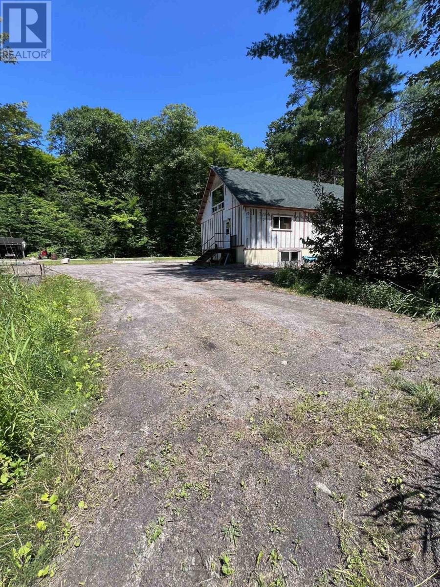 1096 Raymond Road, Muskoka Lakes, Ontario P0B 1M0 - Photo 18 - X13615212