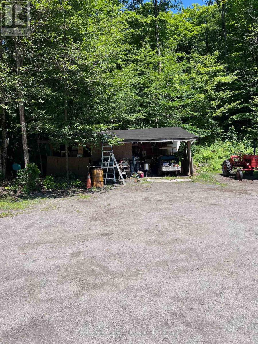 1096 Raymond Road, Muskoka Lakes, Ontario P0B 1M0 - Photo 21 - X13615212
