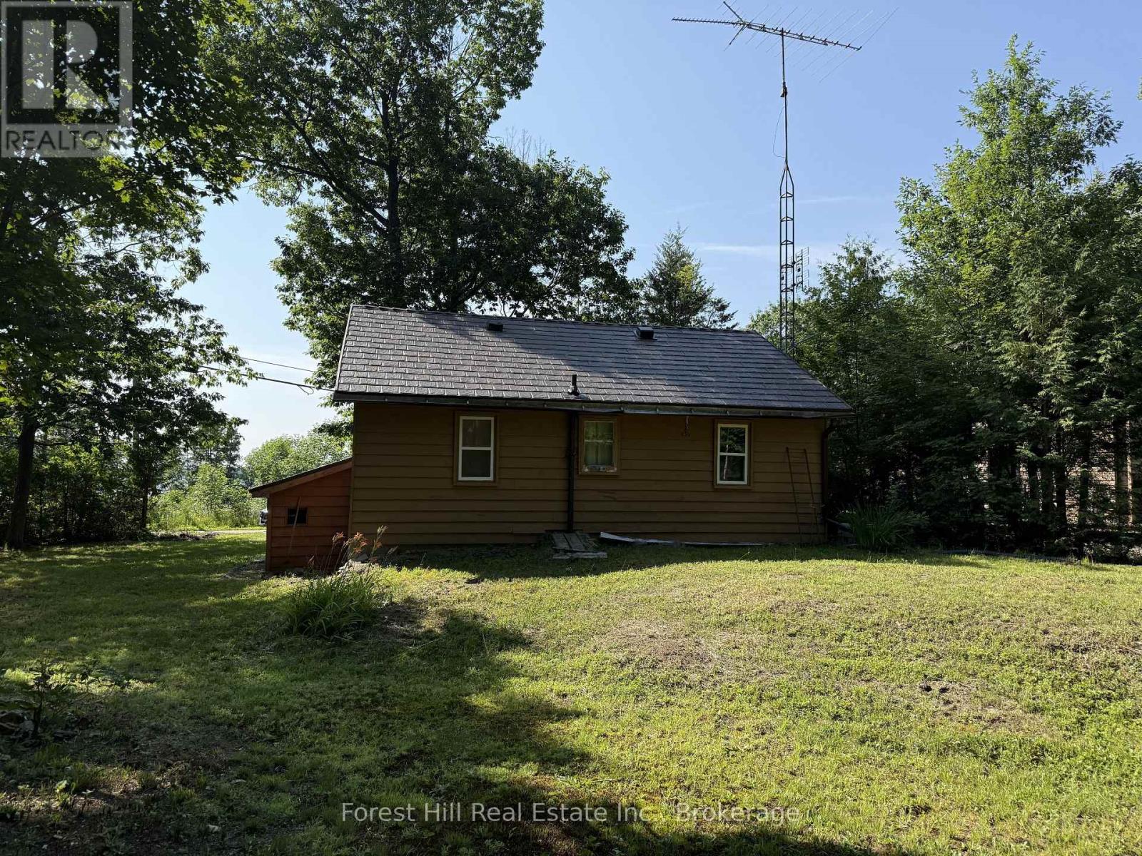 1033 Grey Street, Muskoka Lakes, Ontario  P0C 1A0 - Photo 8 - X13615888