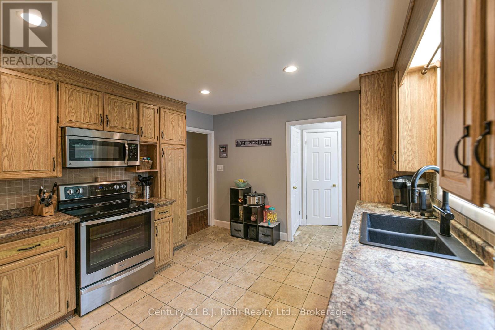 1028 Cowbell Lane, Gravenhurst, Ontario  P0E 1N0 - Photo 33 - X13618614