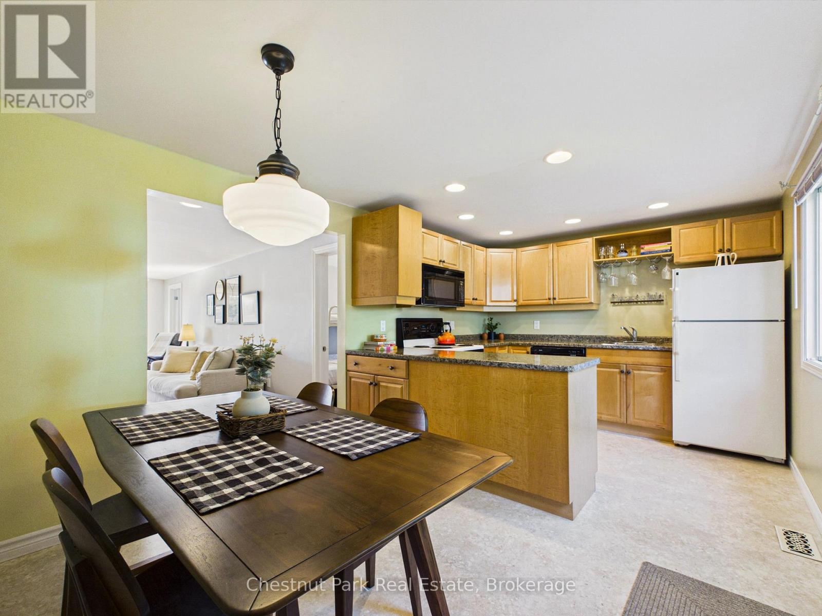 1014 Kelly Road, Lake Of Bays, Ontario  P0B 1A0 - Photo 11 - X13622180