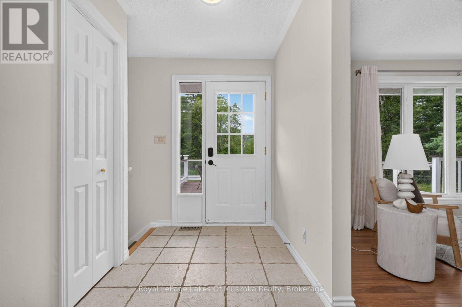 44 Shellwood Shores Avenue, Huntsville, Ontario  P1H 2M4 - Photo 4 - X13624142