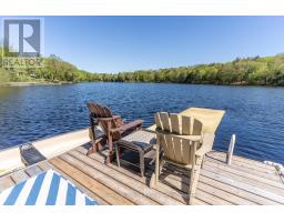 236 HOODSTOWN ROAD, Huntsville, Ontario