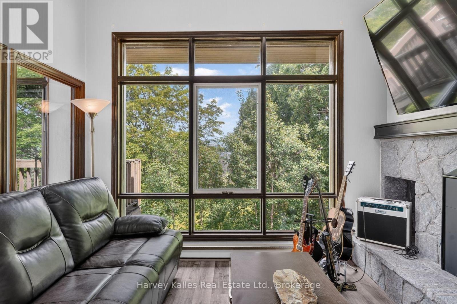 303 - 26 Deerhurst Golfview Drive, Huntsville, Ontario  P1H 1A9 - Photo 12 - X13626016