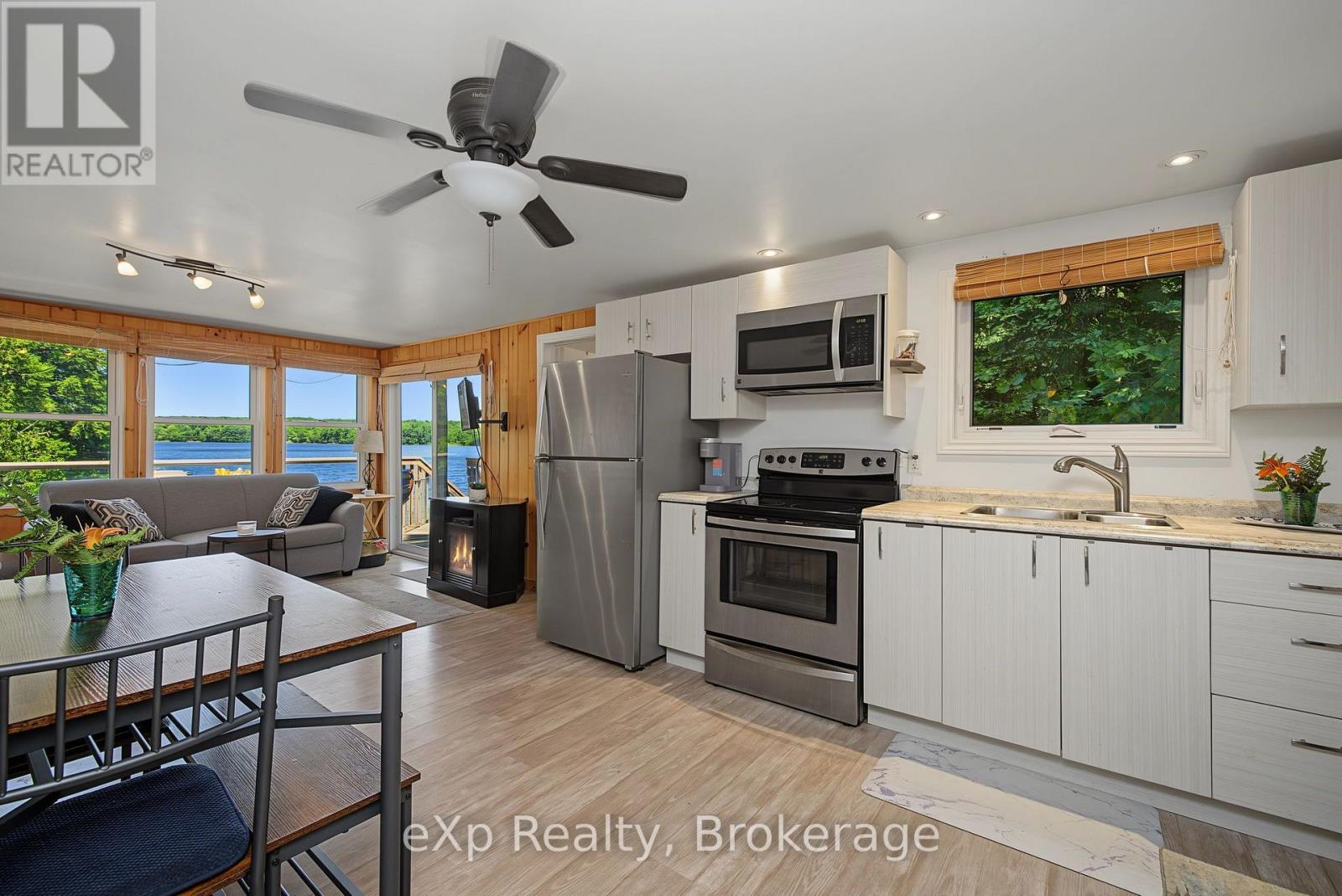 31 Loon Echo Trail, Seguin, Ontario P2A 2W8 - Photo 3 - X13626290