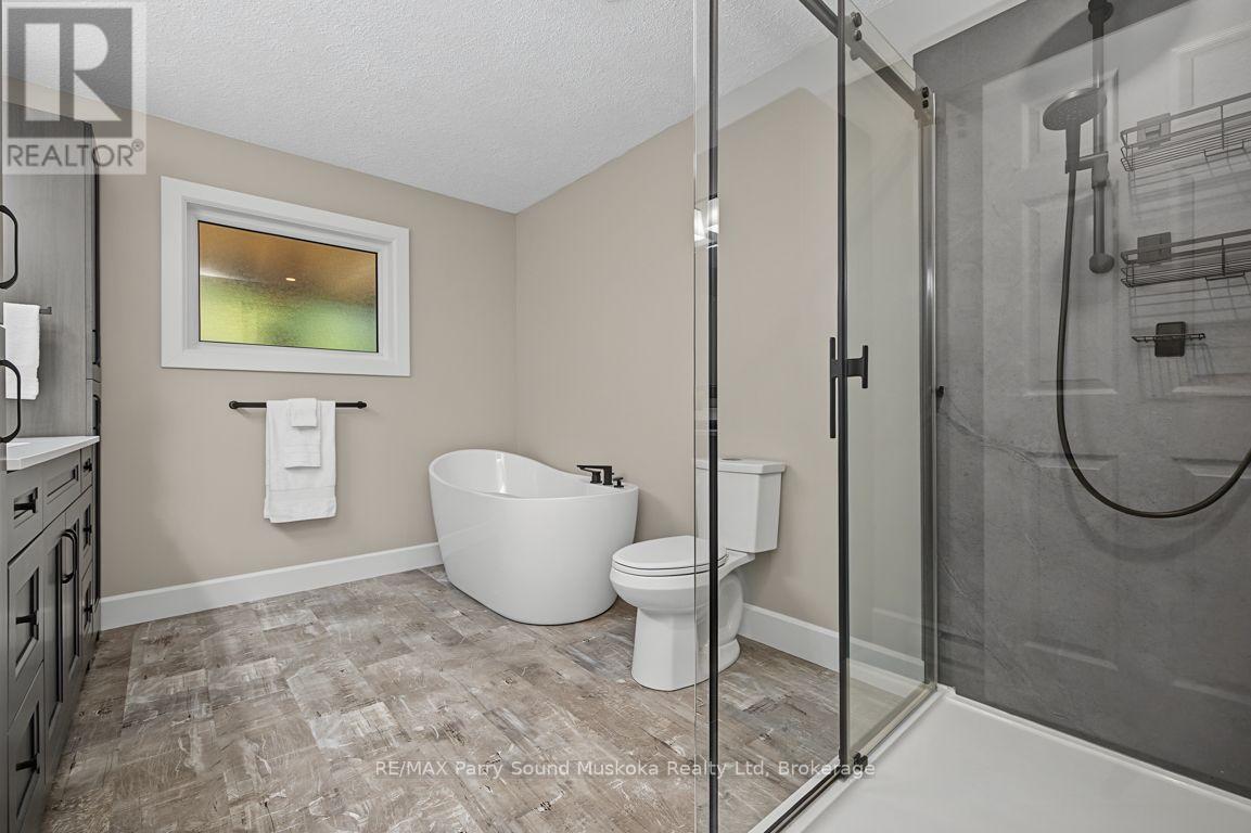 15 Victoria Street W, Seguin, Ontario P0C 1J0 - Photo 25 - X13626500