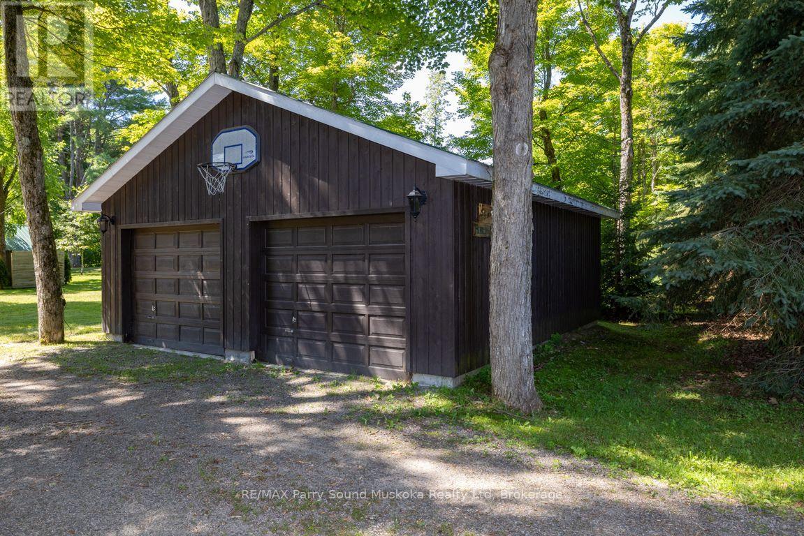 15 Victoria Street W, Seguin, Ontario P0C 1J0 - Photo 35 - X13626500