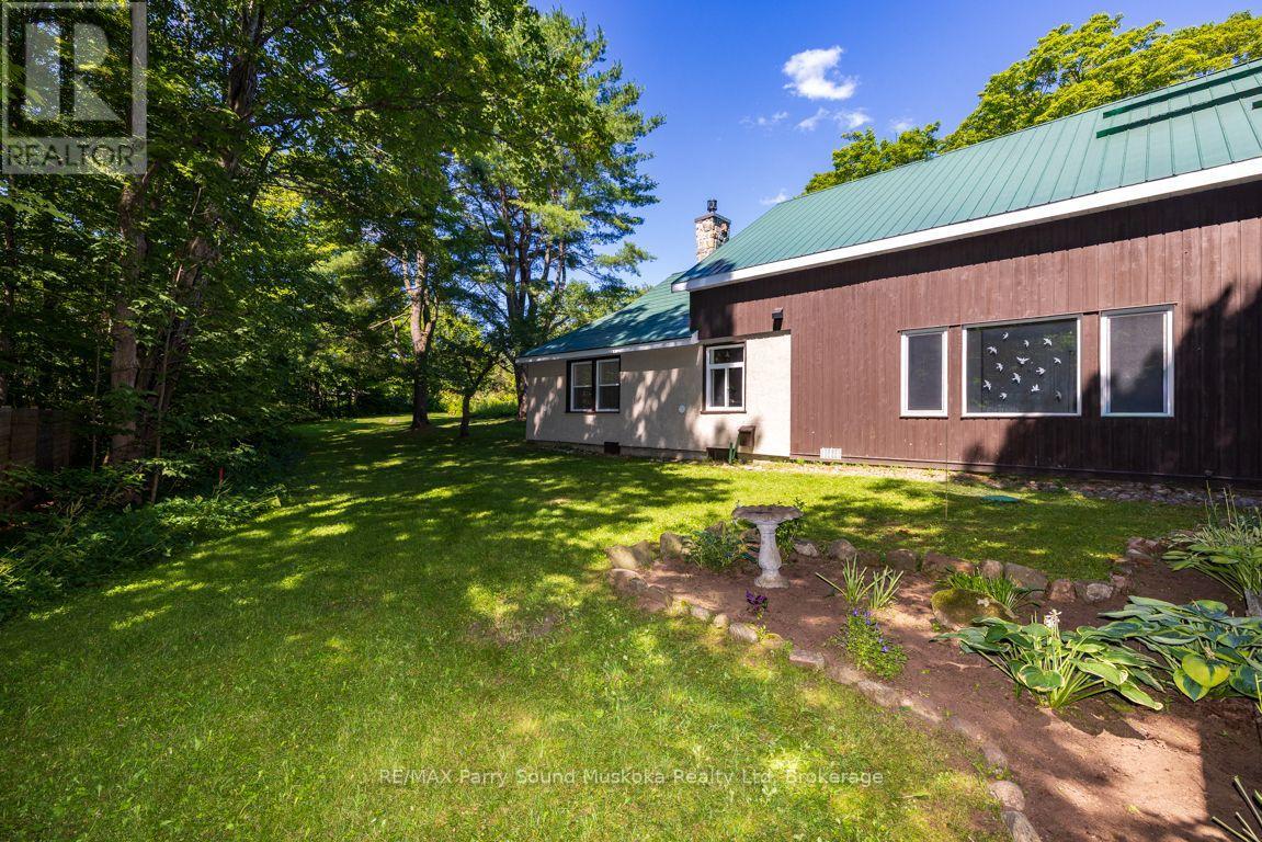 15 Victoria Street W, Seguin, Ontario P0C 1J0 - Photo 40 - X13626500