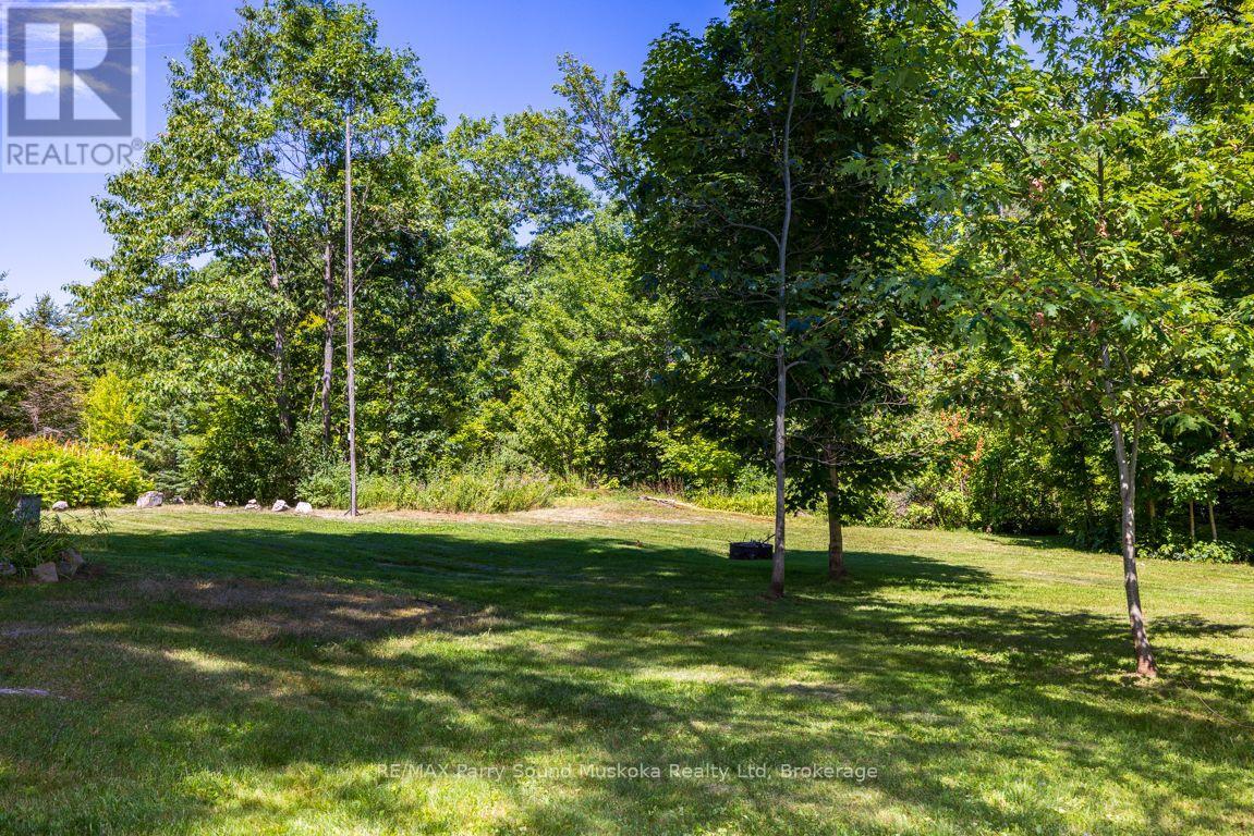 15 Victoria Street W, Seguin, Ontario P0C 1J0 - Photo 44 - X13626500