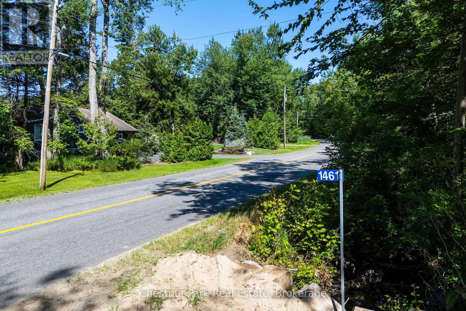 1461 Golden Beach Road, Bracebridge, Ontario P1L 1W8 - Photo 1 - X13627546