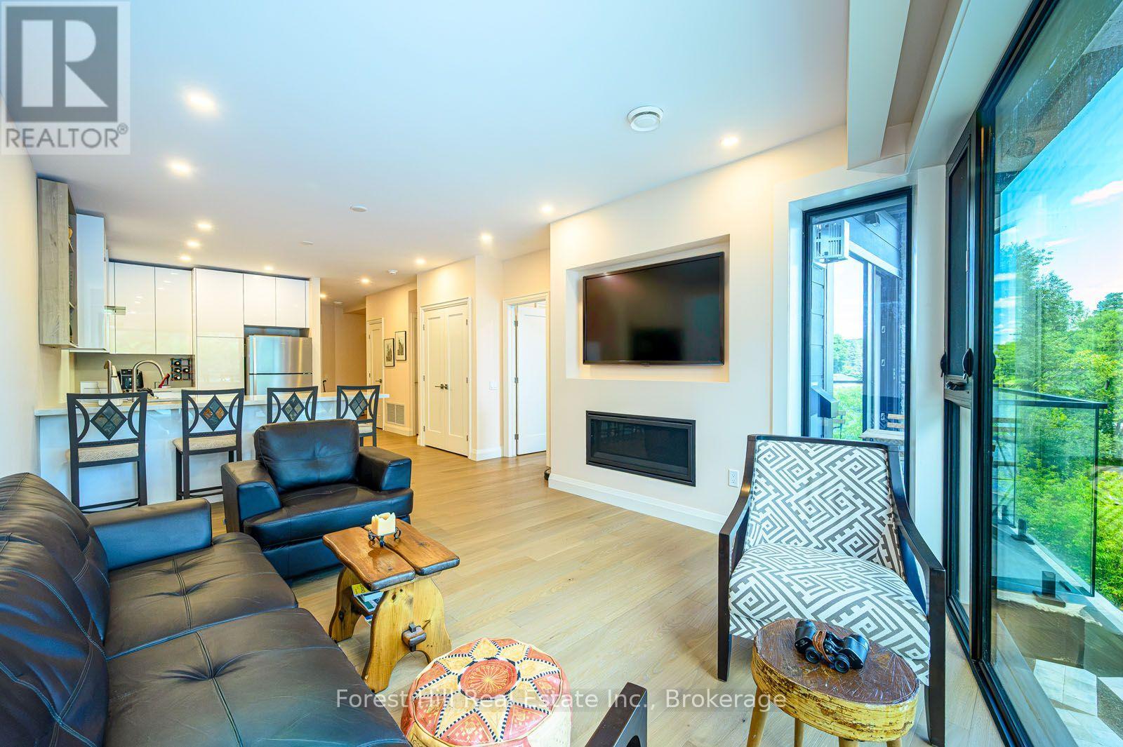 202 - 32 Brunel Road S, Huntsville, Ontario P1H 1P5 - Photo 11 - X13630342