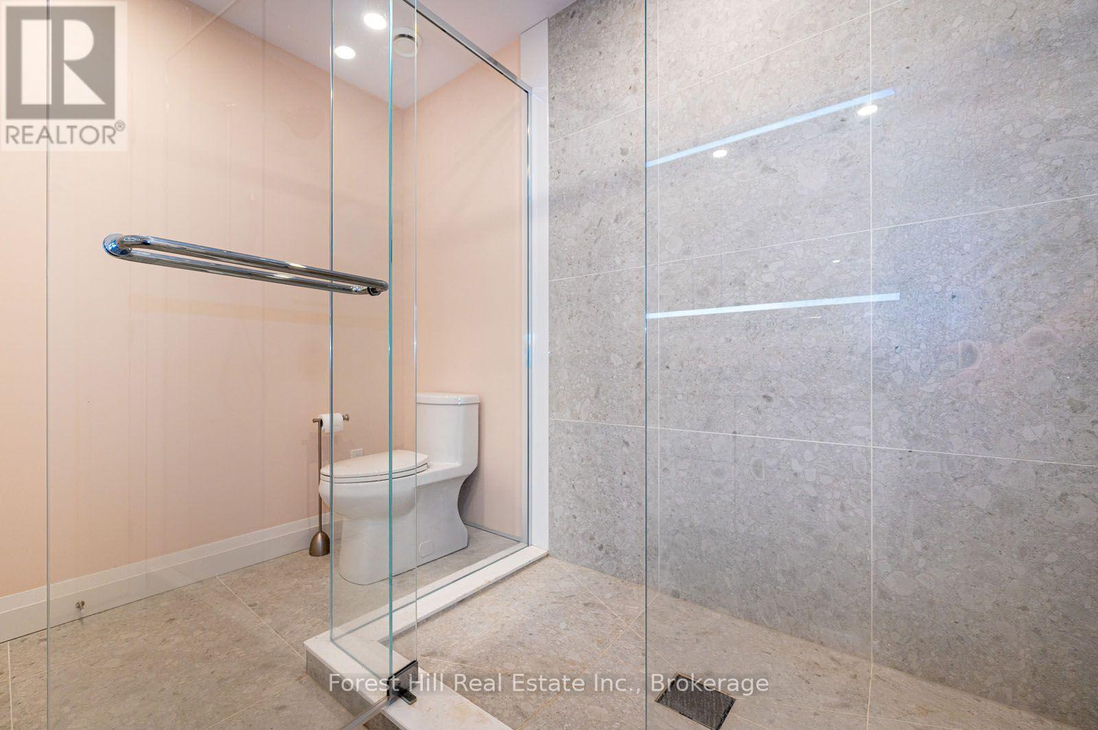 202 - 32 Brunel Road S, Huntsville, Ontario P1H 1P5 - Photo 20 - X13630342