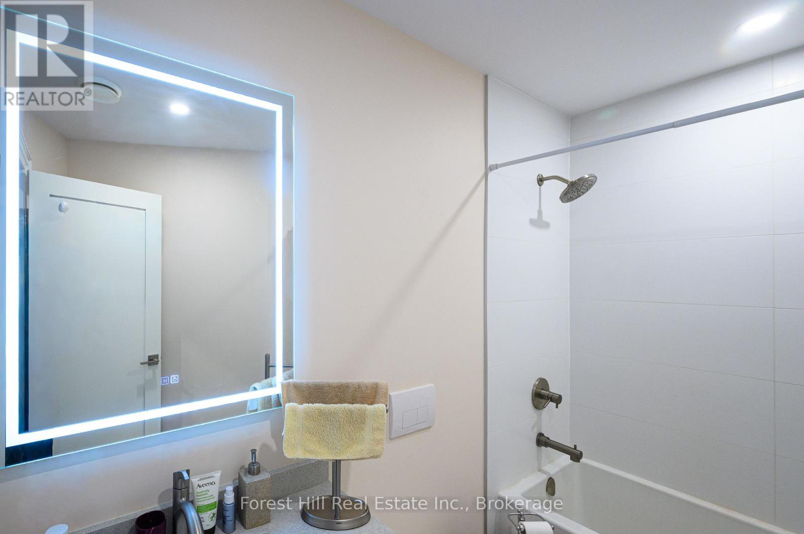 202 - 32 Brunel Road S, Huntsville, Ontario P1H 1P5 - Photo 27 - X13630342