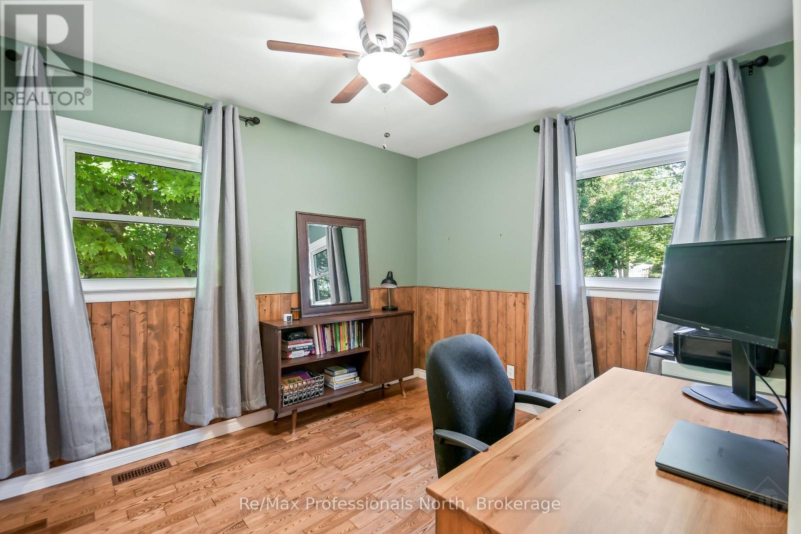 775 Muskoka Beach Road, Gravenhurst, Ontario  P1P 1A7 - Photo 23 - X13633806