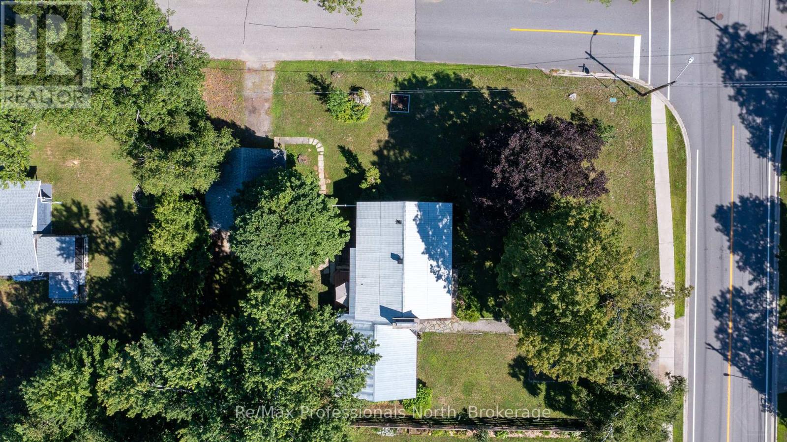775 Muskoka Beach Road, Gravenhurst, Ontario  P1P 1A7 - Photo 38 - X13633806