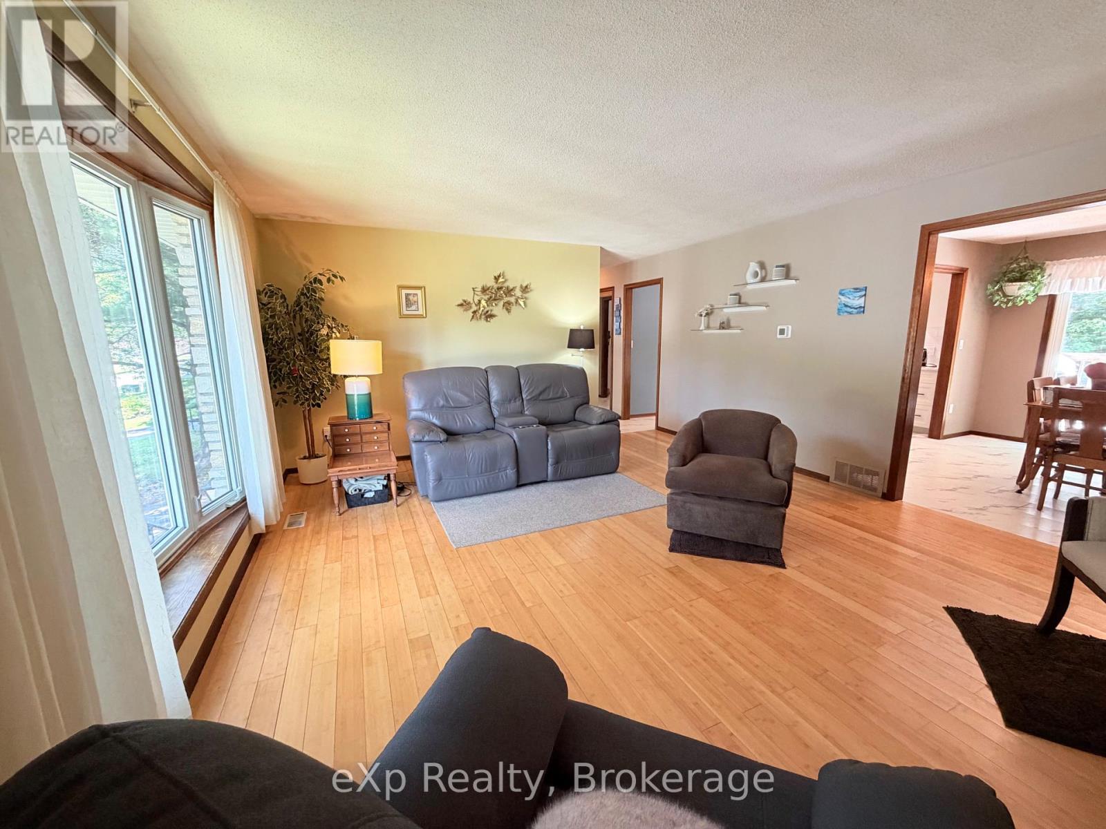 55 Wilshier Boulevard, Bracebridge, Ontario  P1L 1L2 - Photo 12 - X13638036