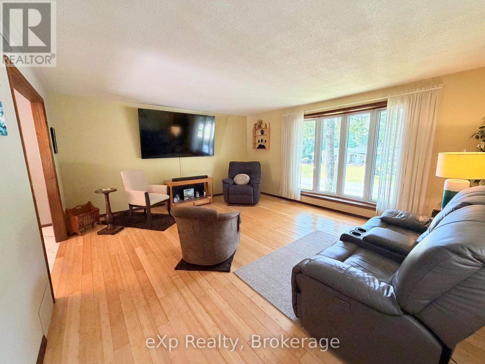 55 Wilshier Boulevard, Bracebridge, Ontario  P1L 1L2 - Photo 14 - X13638036