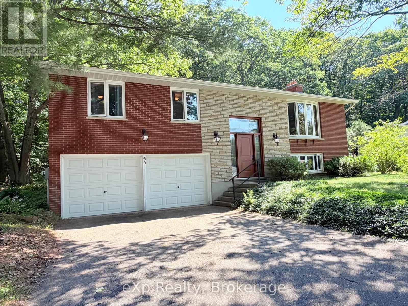 55 Wilshier Boulevard, Bracebridge, Ontario  P1L 1L2 - Photo 3 - X13638036