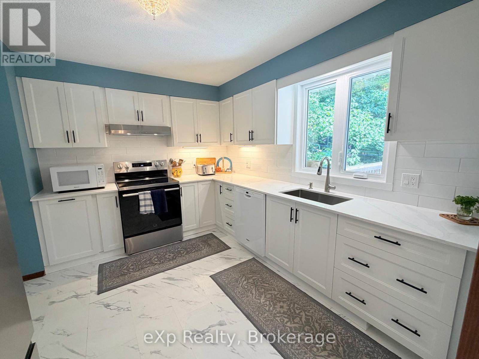 55 Wilshier Boulevard, Bracebridge, Ontario  P1L 1L2 - Photo 7 - X13638036