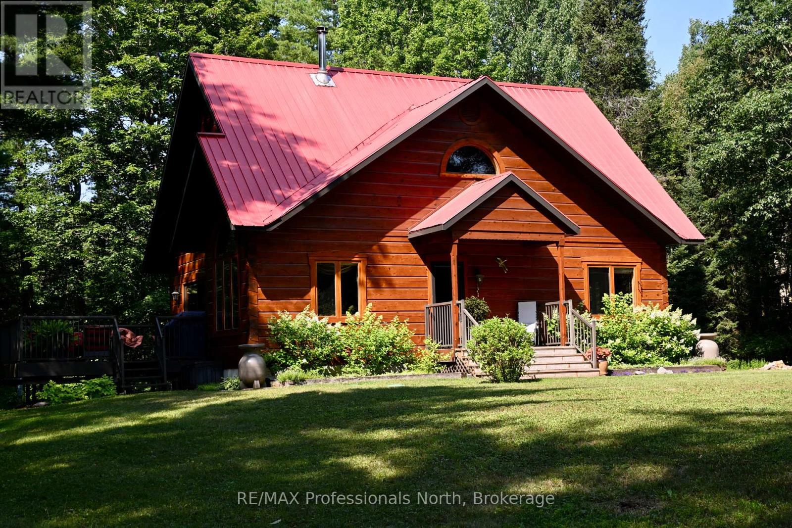 242 Deer Lake Road, Huntsville, Ontario P0B 1L0 - Photo 1 - X13638062