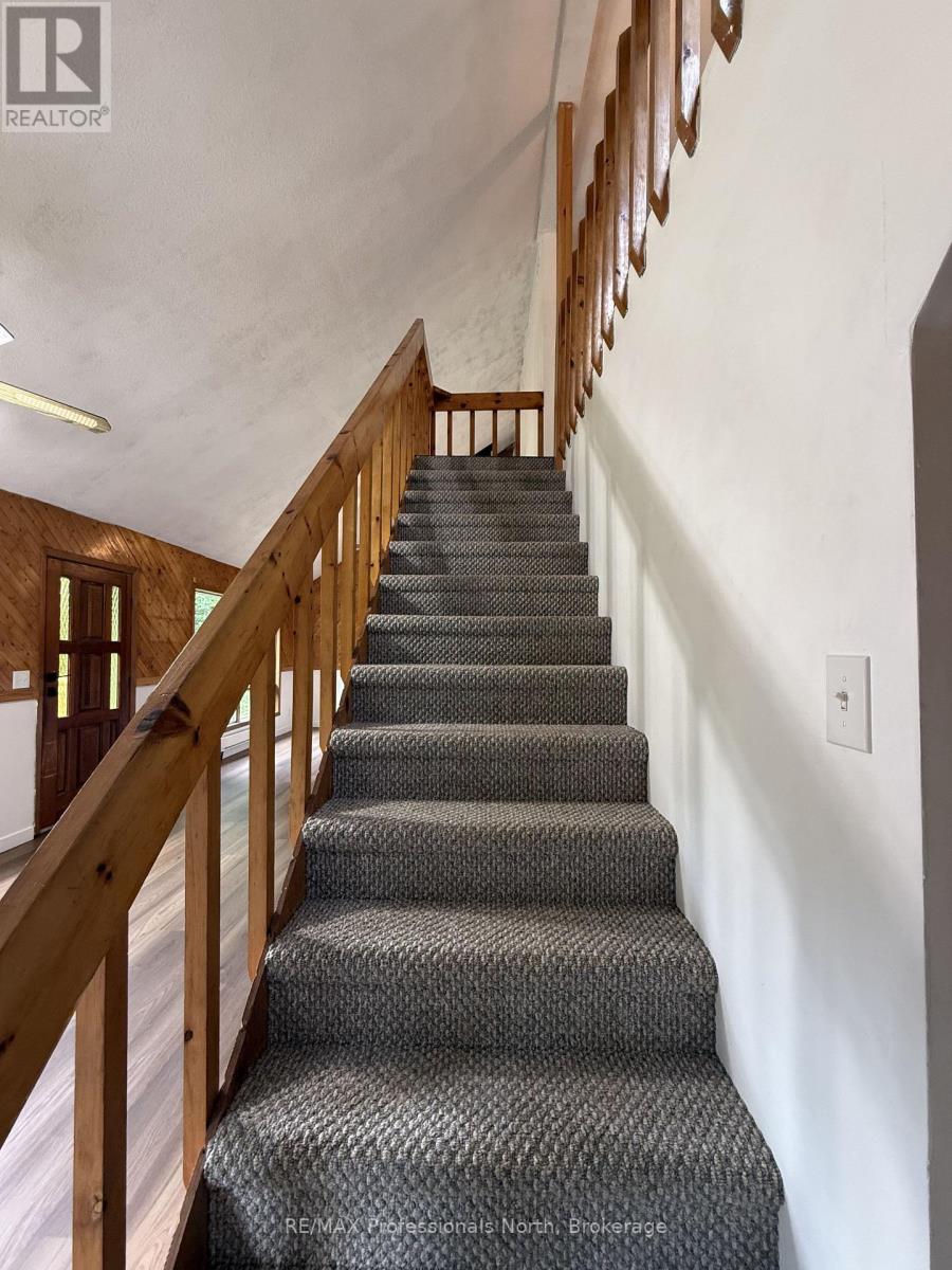 1125 Fairy Falls Road, Lake Of Bays, Ontario  P0B 1A0 - Photo 22 - X13641698