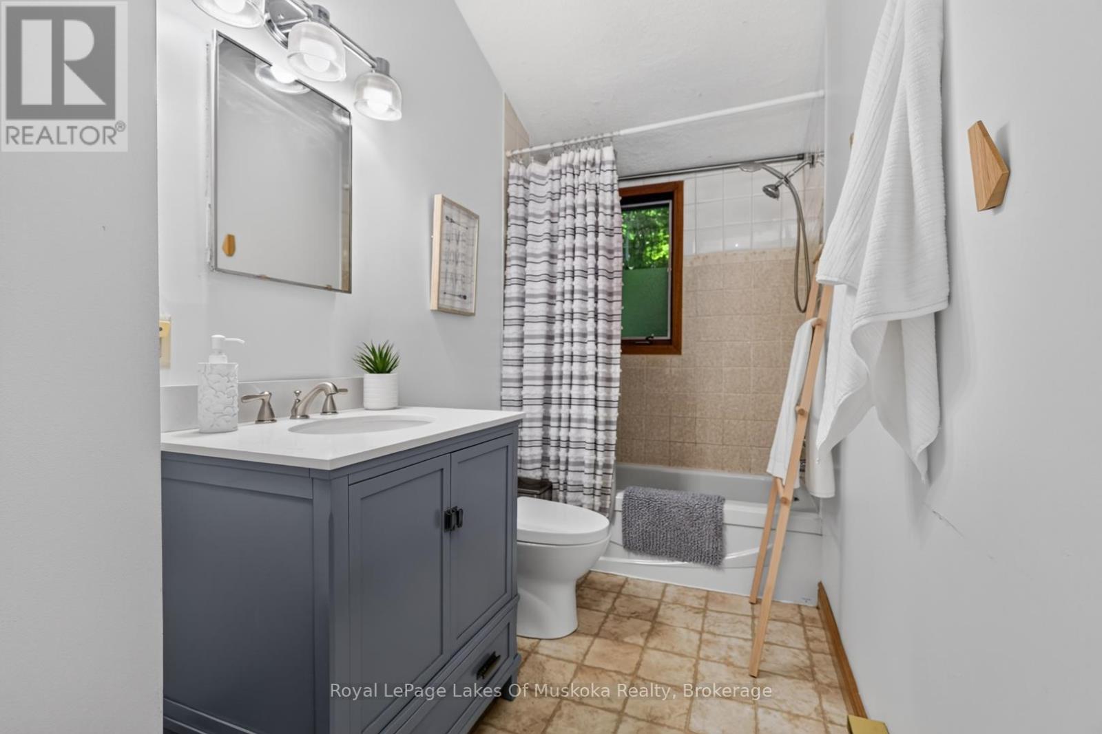 1008 Seven Dwarfs Crescent, Bracebridge, Ontario P1L 1X1 - Photo 27 - X13643864