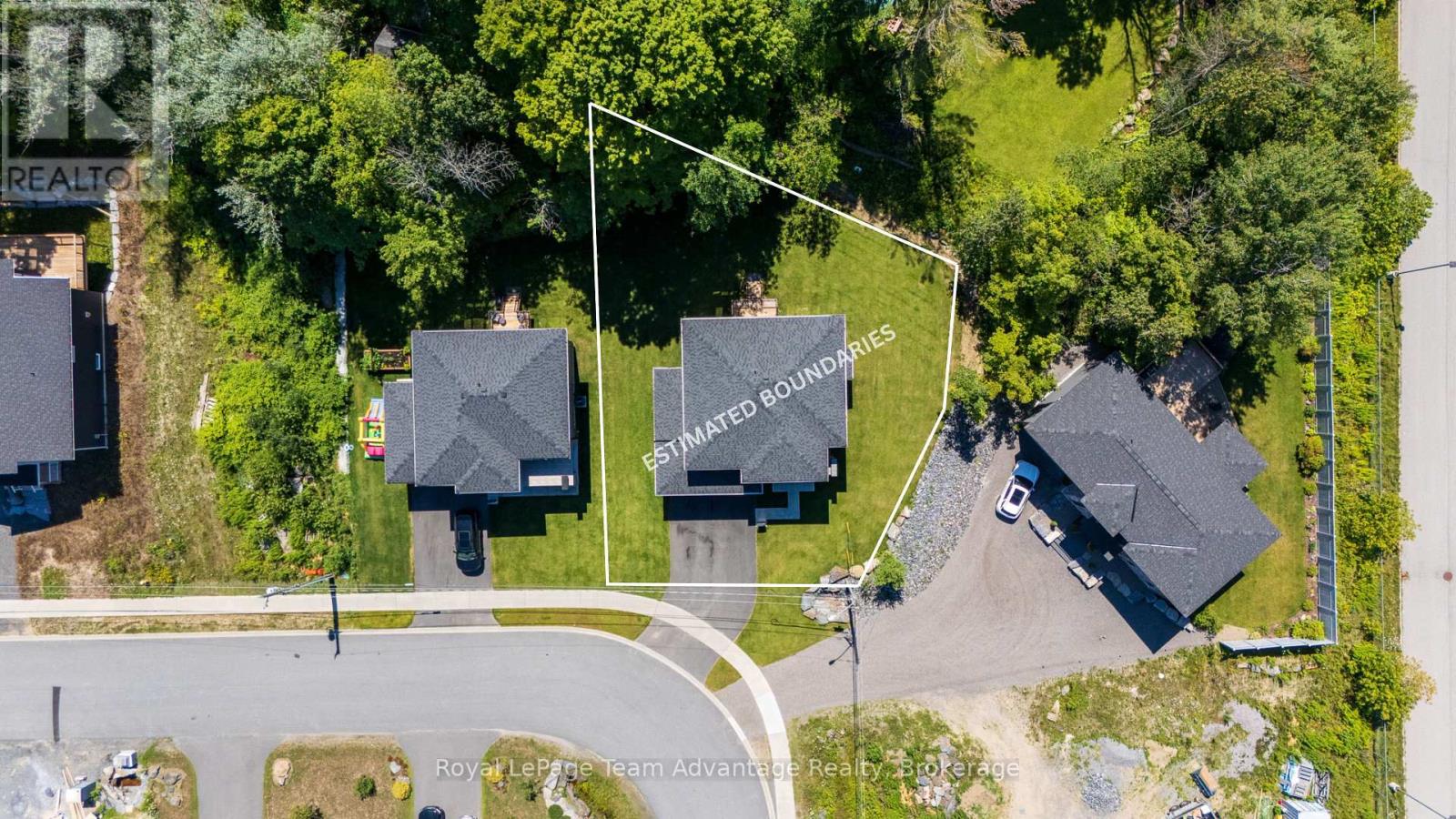 53 Dennis Drive, Parry Sound, Ontario P2A 0E4 - Photo 5 - X13644624