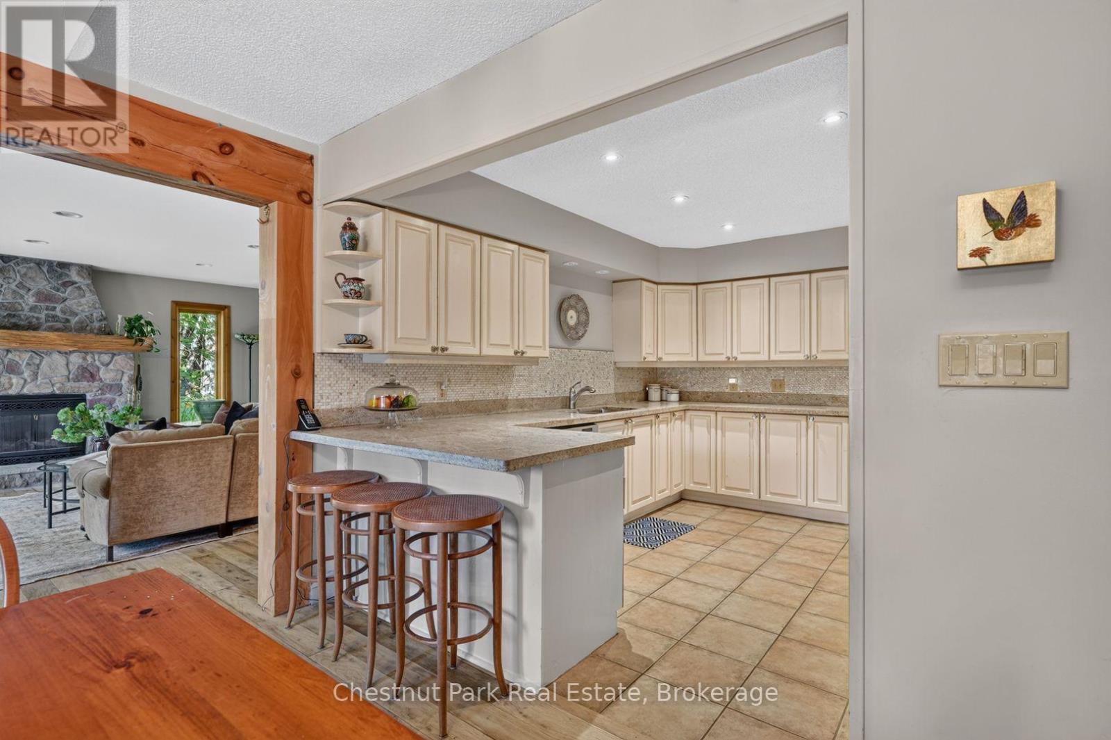 1212 Kirk Line E, Bracebridge, Ontario  P1L 0A1 - Photo 8 - X13644982