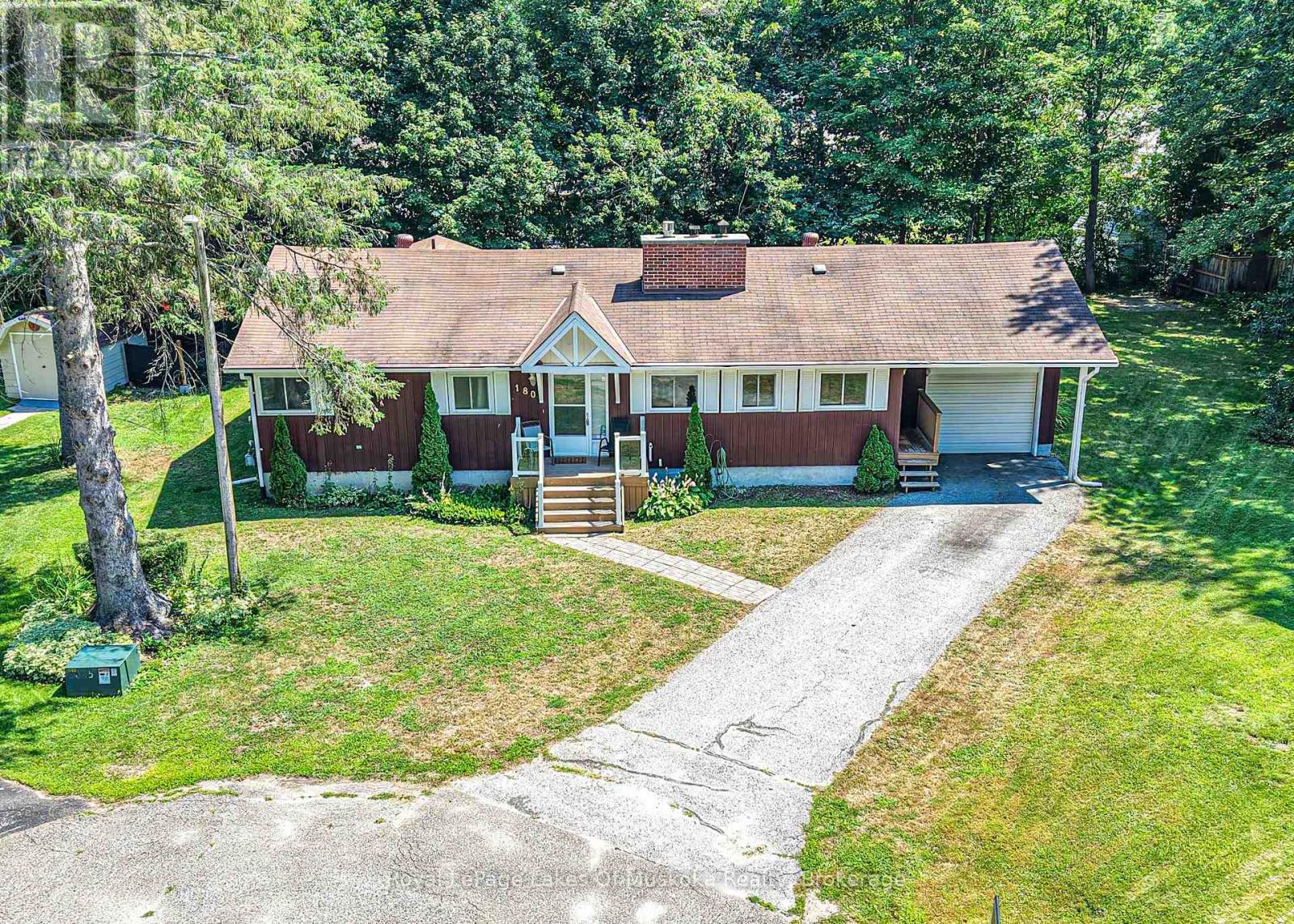 180 Lofty Pines Crescent, Gravenhurst, Ontario  P1P 1M6 - Photo 1 - X13645766
