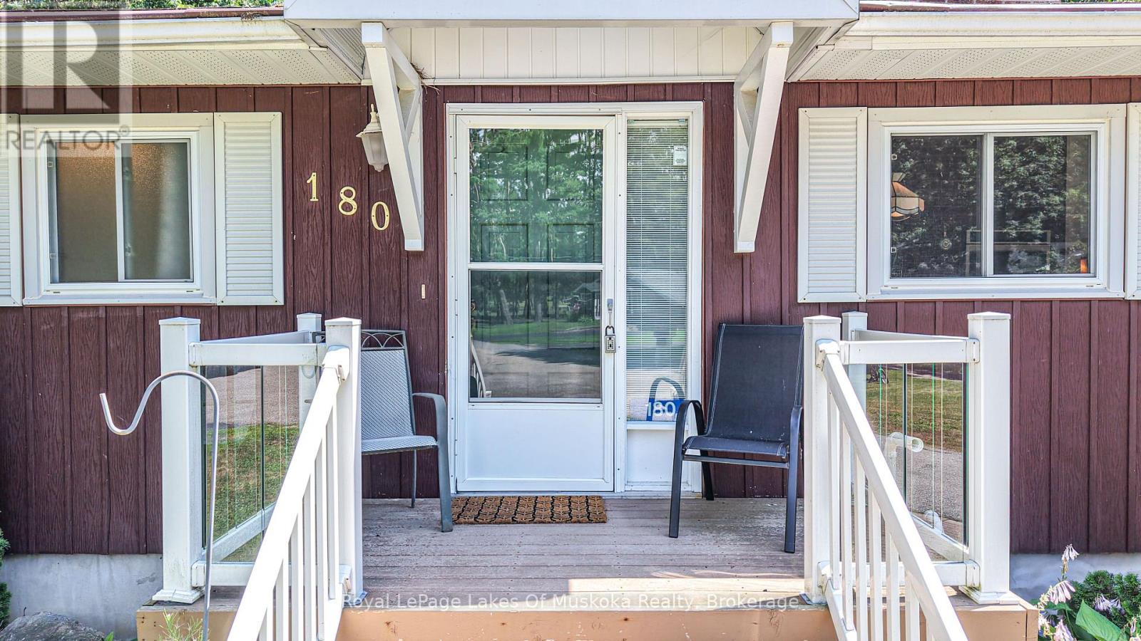 180 Lofty Pines Crescent, Gravenhurst, Ontario  P1P 1M6 - Photo 12 - X13645766