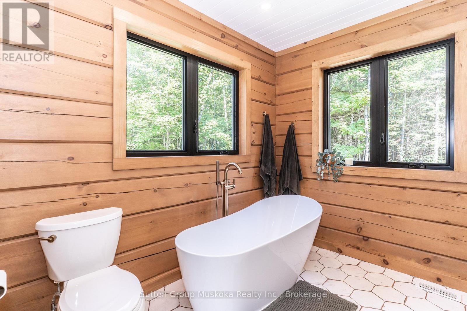 1265 Britannia Road, Huntsville, Ontario P1H 2J3 - Photo 17 - X13646084