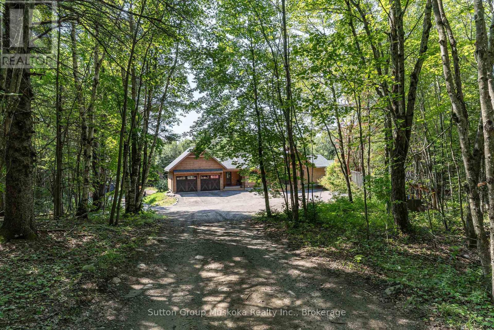 1265 Britannia Road, Huntsville, Ontario P1H 2J3 - Photo 3 - X13646084