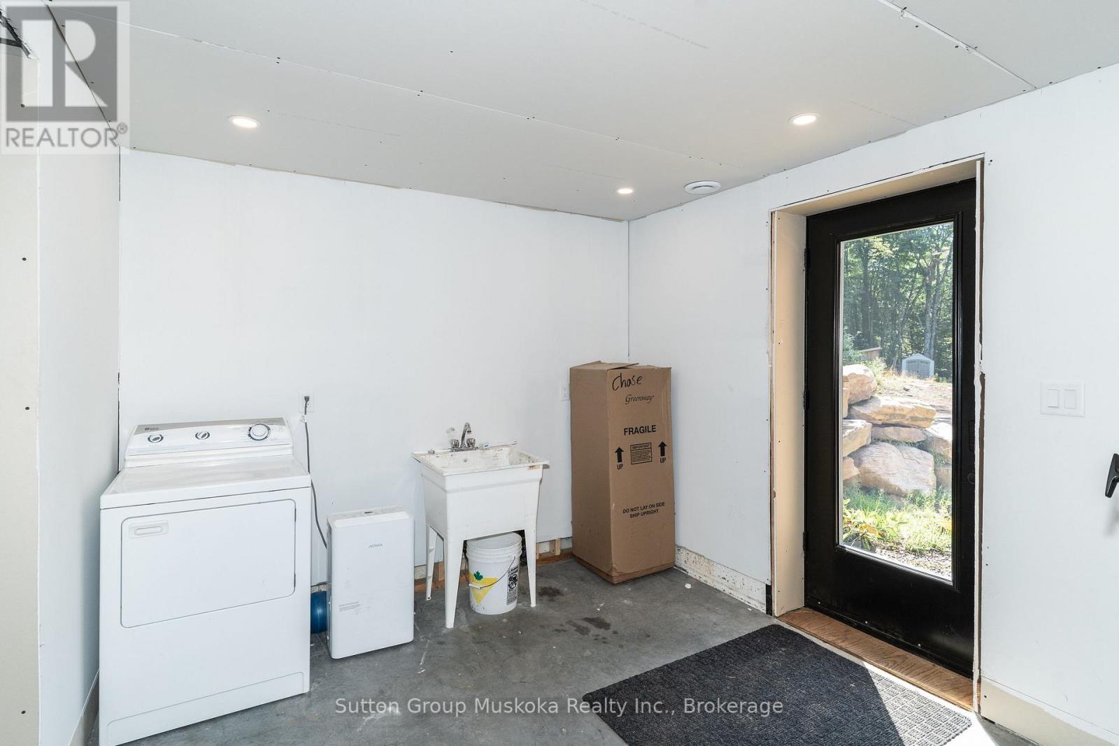 1265 Britannia Road, Huntsville, Ontario P1H 2J3 - Photo 34 - X13646084
