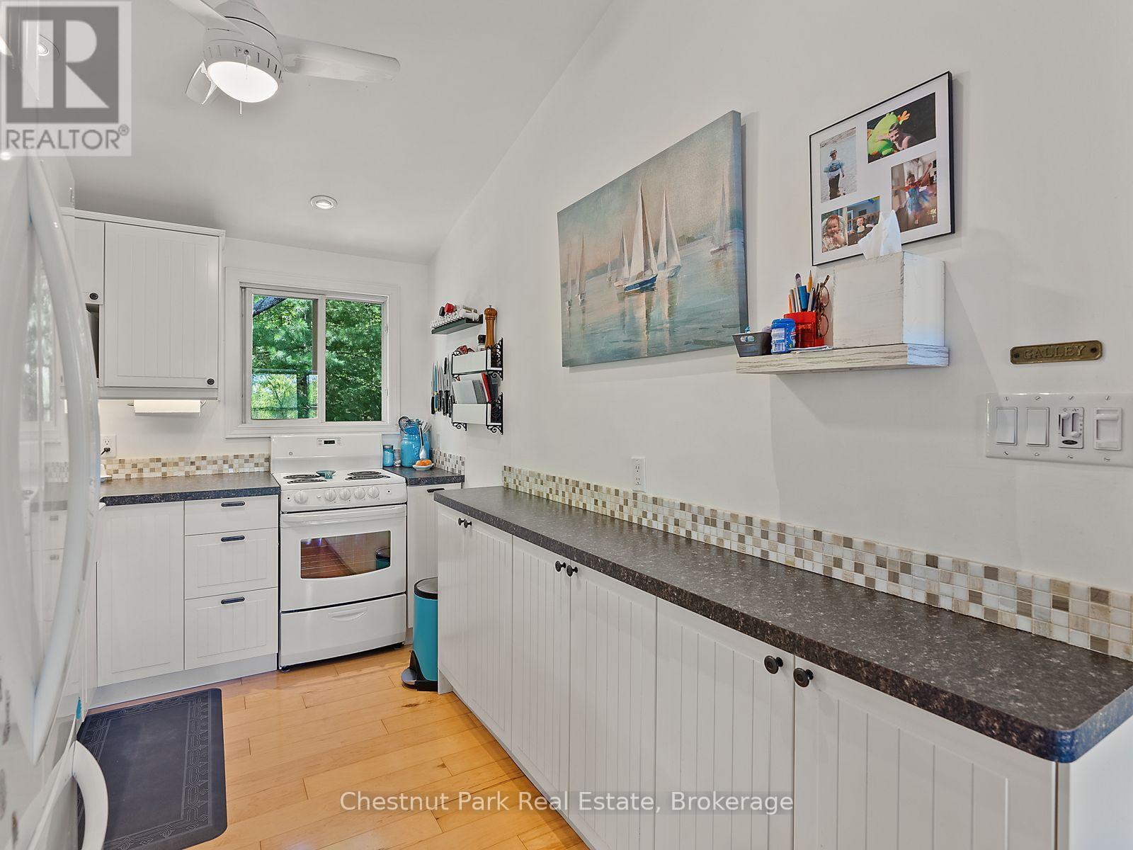 179 Haggart Lake Road, Georgian Bay, Ontario  P0C 1H0 - Photo 15 - X13648798