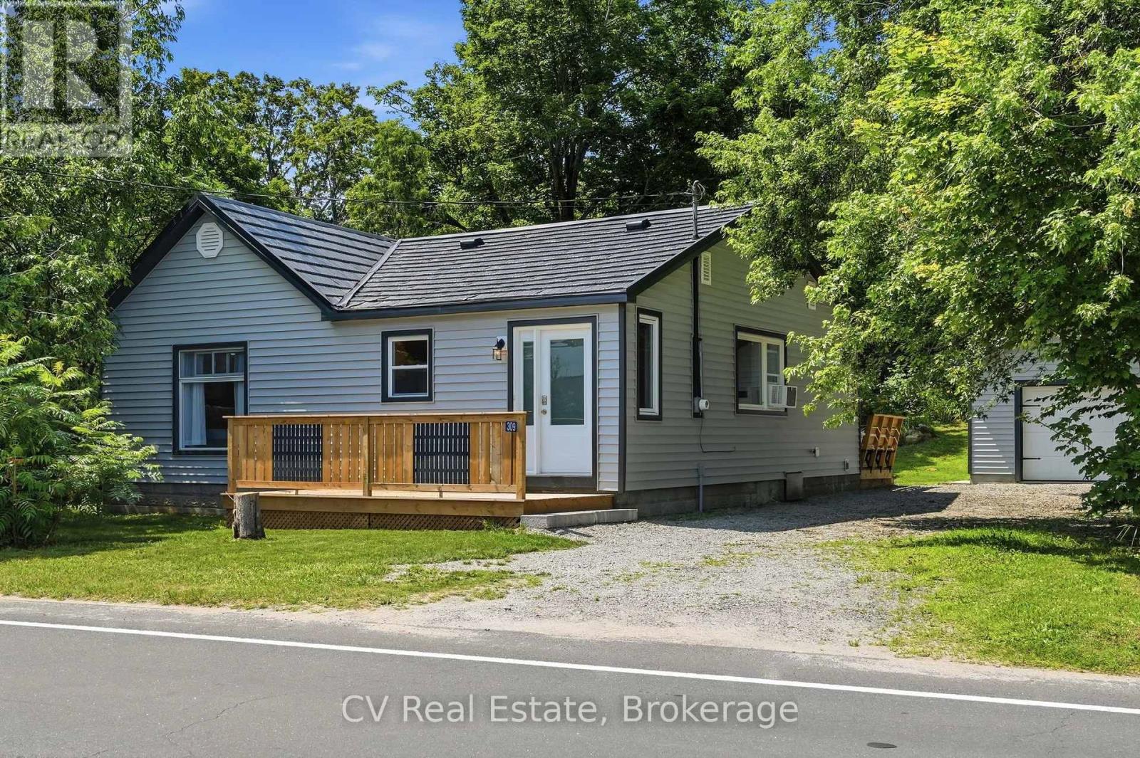 309 High Street, Georgian Bay, Ontario  P0C 1H0 - Photo 3 - X13649140