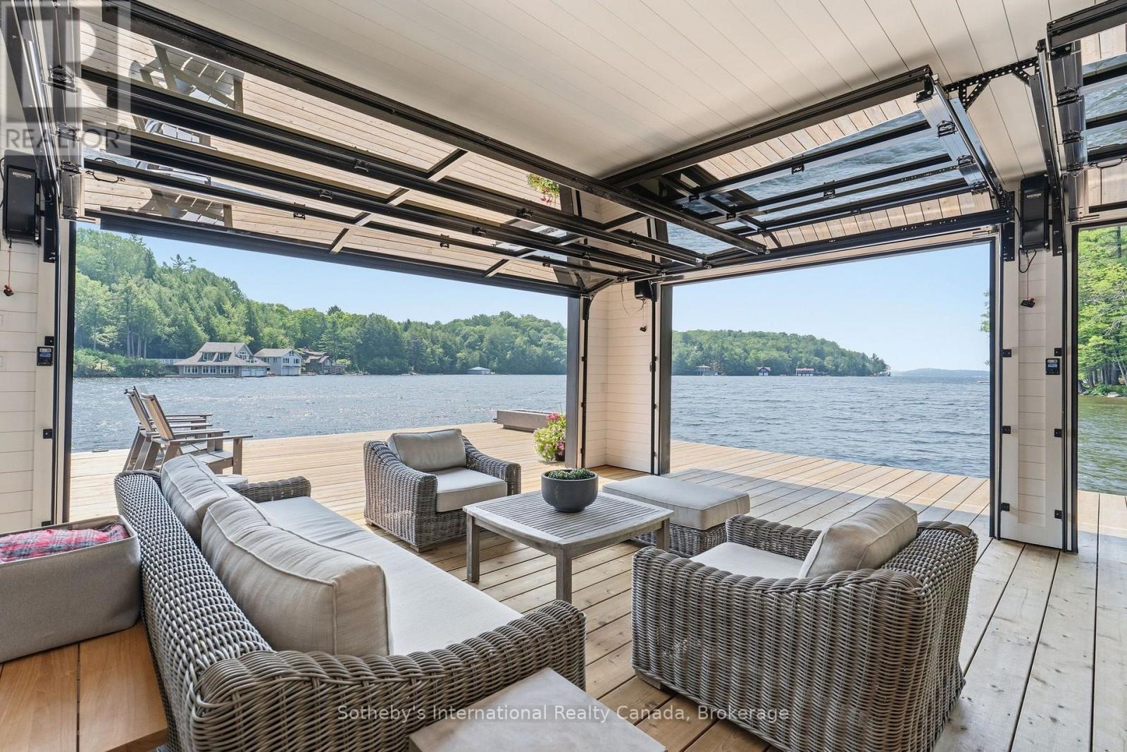 1097 Armstrong Point Road, Muskoka Lakes, Ontario  P0B 1J0 - Photo 10 - X13652584