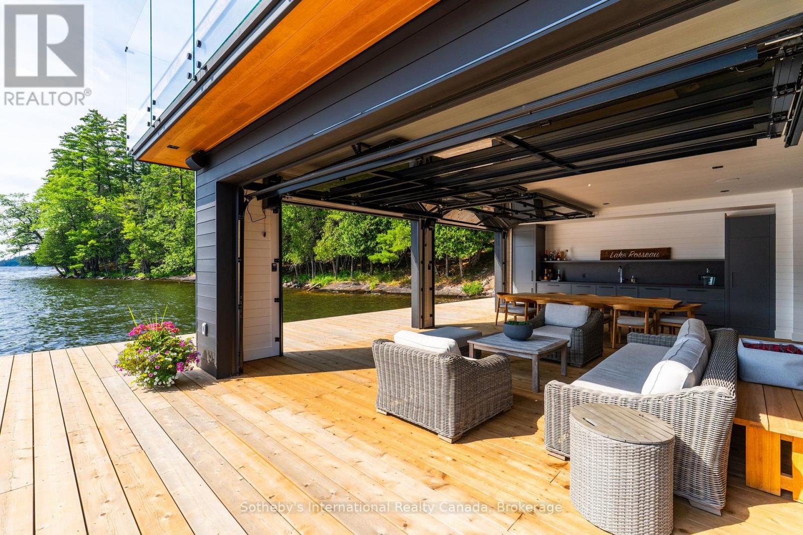 1097 Armstrong Point Road, Muskoka Lakes, Ontario  P0B 1J0 - Photo 11 - X13652584