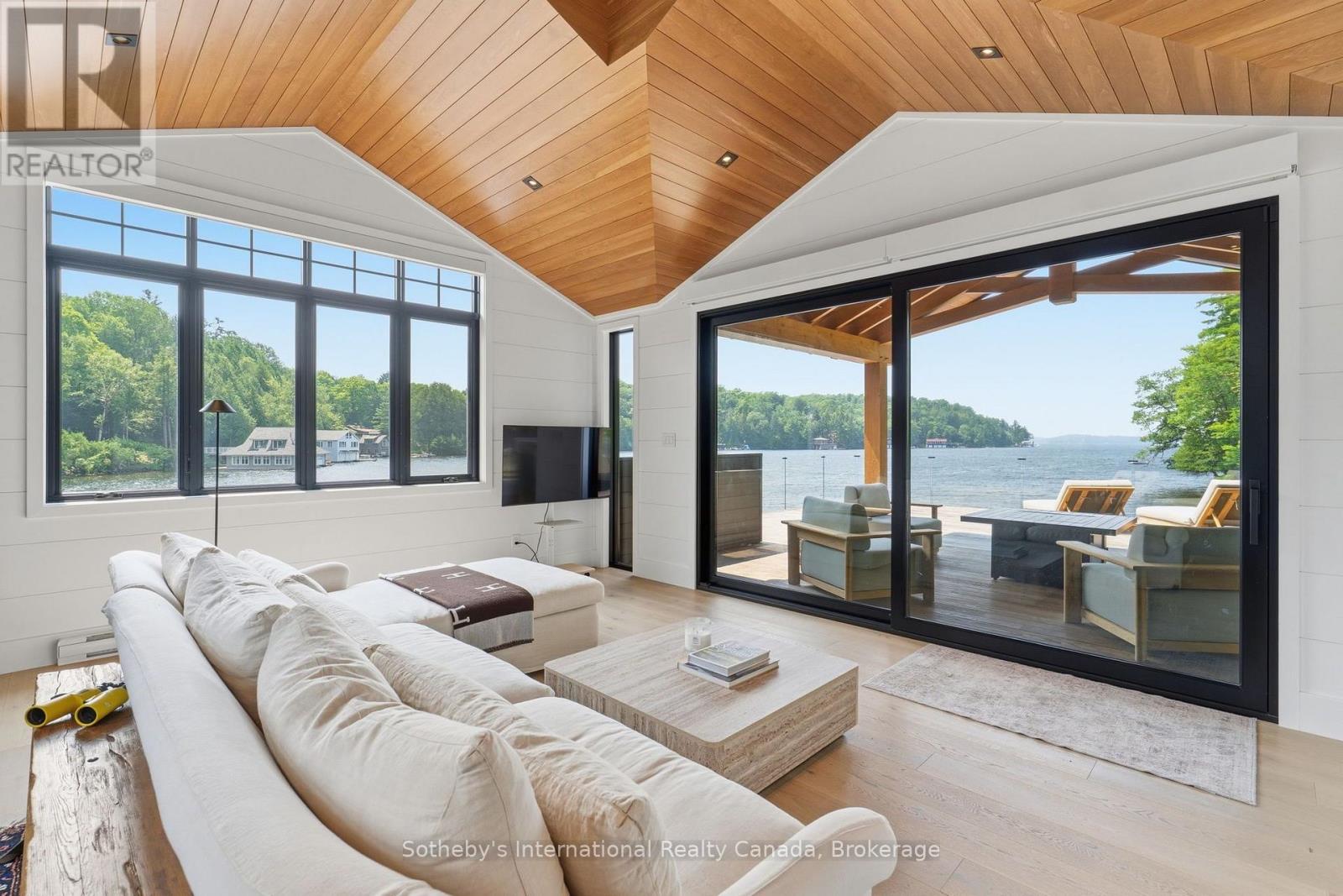 1097 Armstrong Point Road, Muskoka Lakes, Ontario  P0B 1J0 - Photo 18 - X13652584