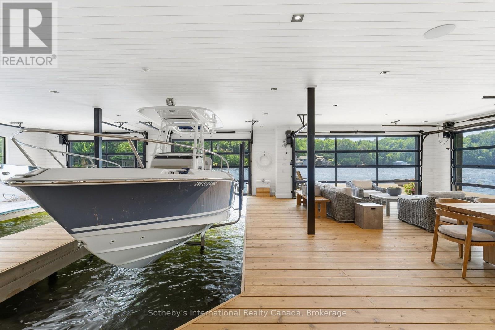 1097 Armstrong Point Road, Muskoka Lakes, Ontario  P0B 1J0 - Photo 7 - X13652584