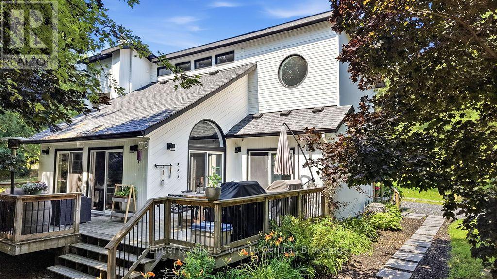 8 Bartlett Drive, Seguin, Ontario P2A 2W8 - Photo 2 - X13656262