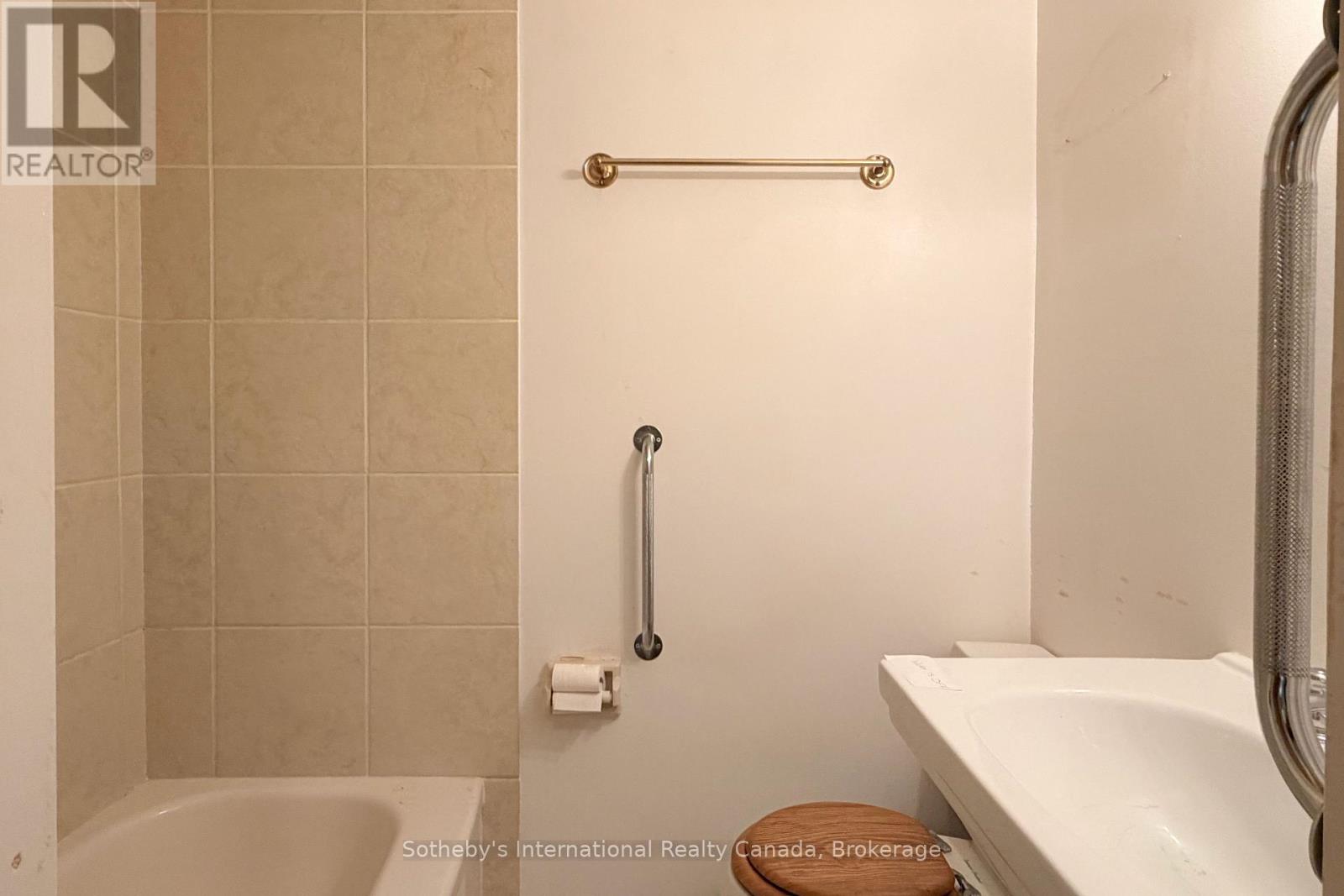 12a Valley Drive, Bracebridge, Ontario P1L 1B8 - Photo 15 - X13660714