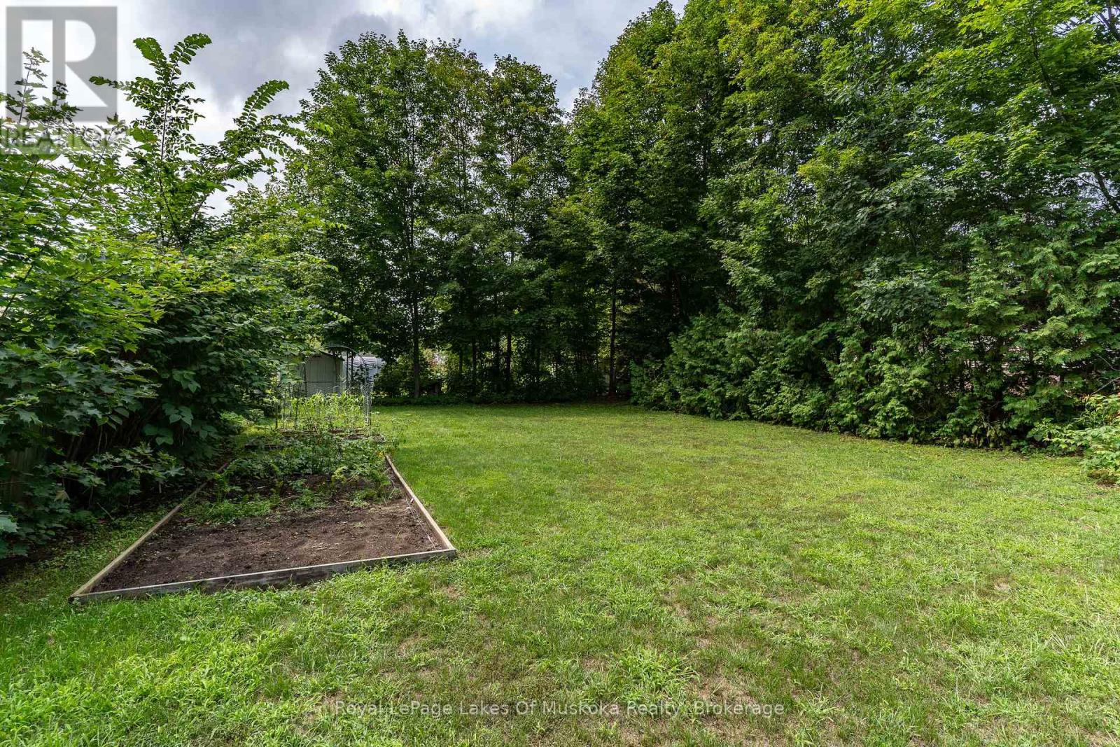 570 Pinedale Road, Gravenhurst, Ontario P1P 1M1 - Photo 9 - X13661040