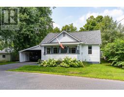570 PINEDALE ROAD, Gravenhurst, Ontario